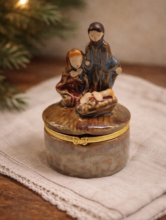 Nativity Other - Vintage Nativity Scene Trinket Box – Ceramic Hinged Keepsake Box